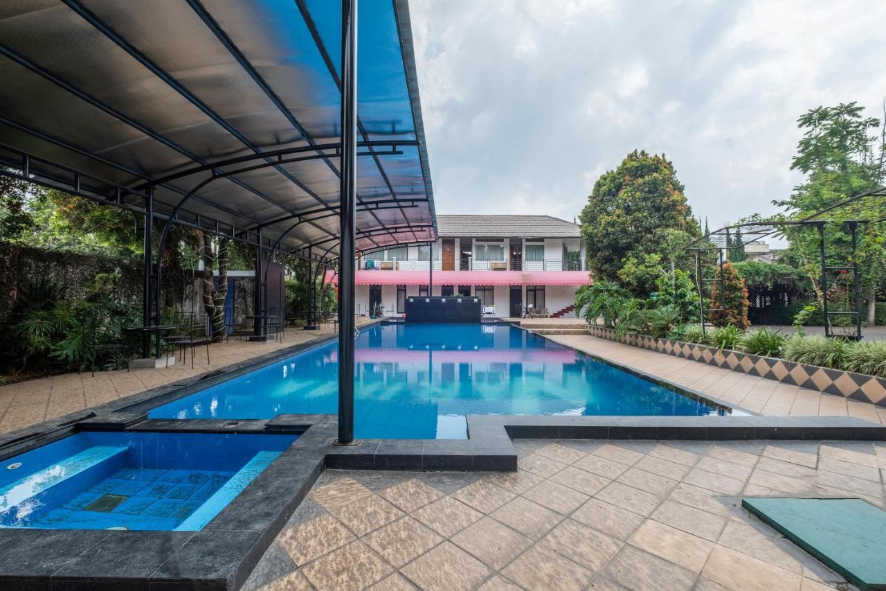 Narima Resort Hotel Lembang Ngoại thất bức ảnh