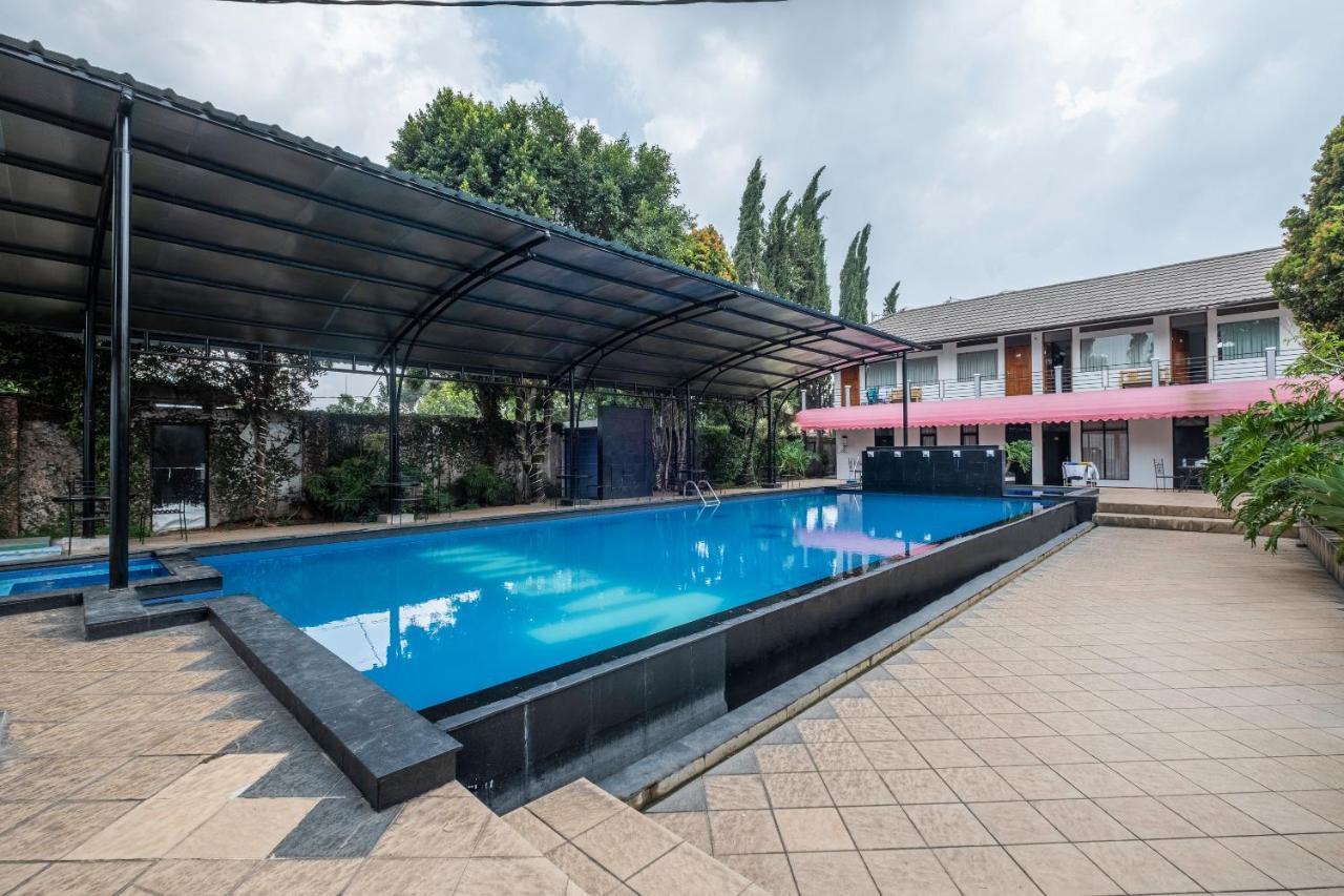 Narima Resort Hotel Lembang Ngoại thất bức ảnh
